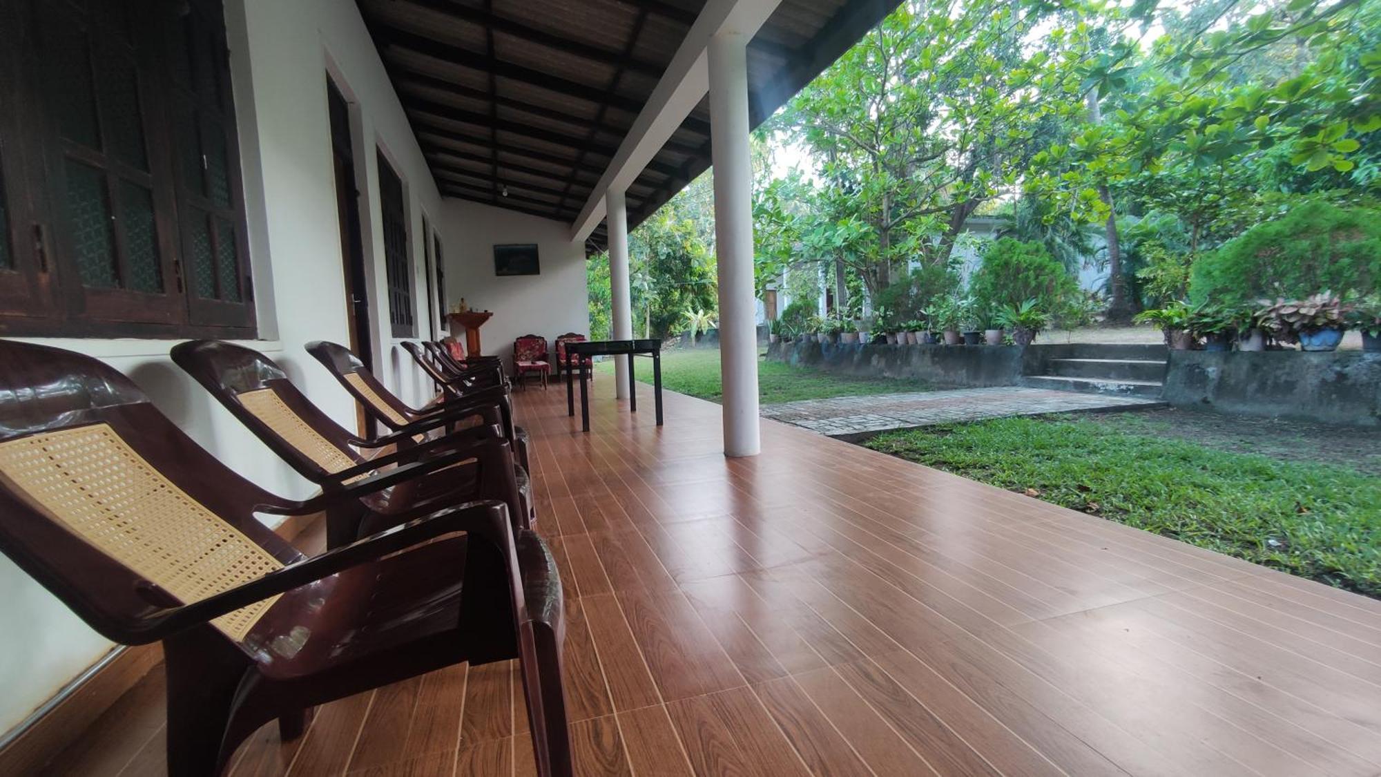 Deer Garden Guest Hotel Polonnaruwa Buitenkant foto